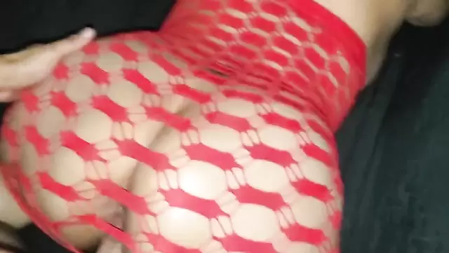 Мужик вызвал мексиканскую проститутку и отодрал в киску